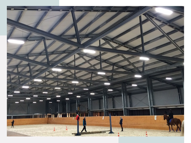 Строительство конных манежей от 609 руб в Тамбов